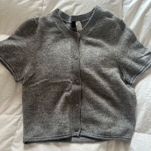 Short-sleeve Heather Gray Knit Cardigan